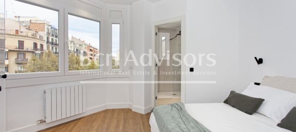 3 bedrooms Apartment in Eixample, Spain No. 164742 18