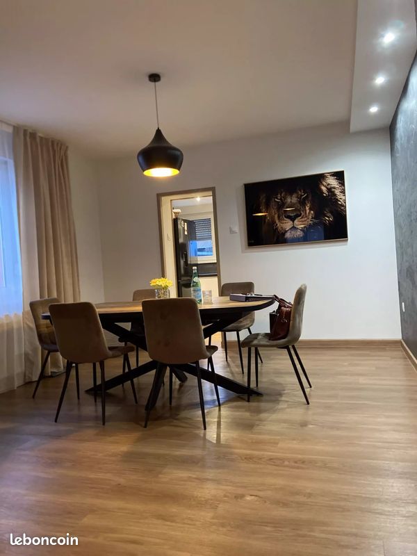 Casa de 4 dormitorios en Niederschaeffolsheim, France No. 66500