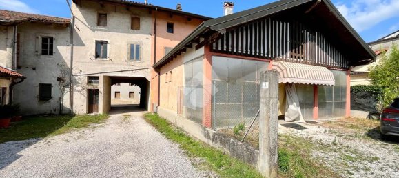 2-salle Propriété commerciale à Udine, Italy No. 271775 37