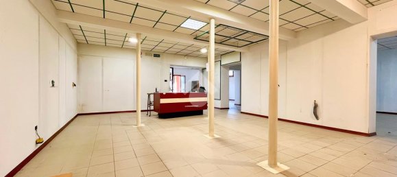 2-salle Propriété commerciale à Udine, Italy No. 271775 9