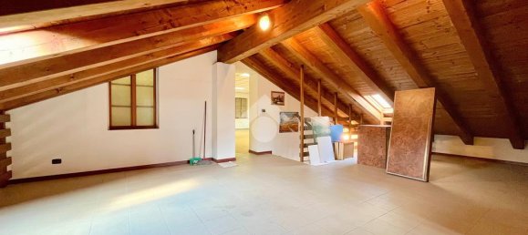 2-salle Propriété commerciale à Udine, Italy No. 271775 22