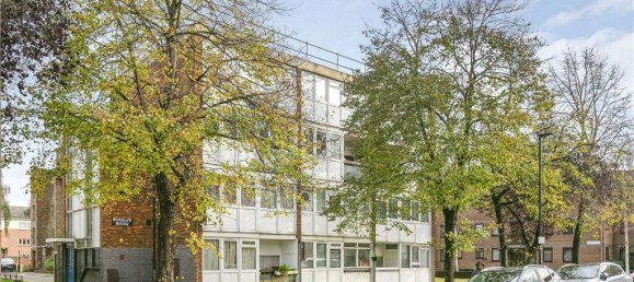 3 bedrooms Apartment in London, United Kingdom No. 8738 8