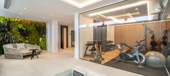 4 Schlafzimmer Villa in Marbella, Spain, Nr. 53407 35