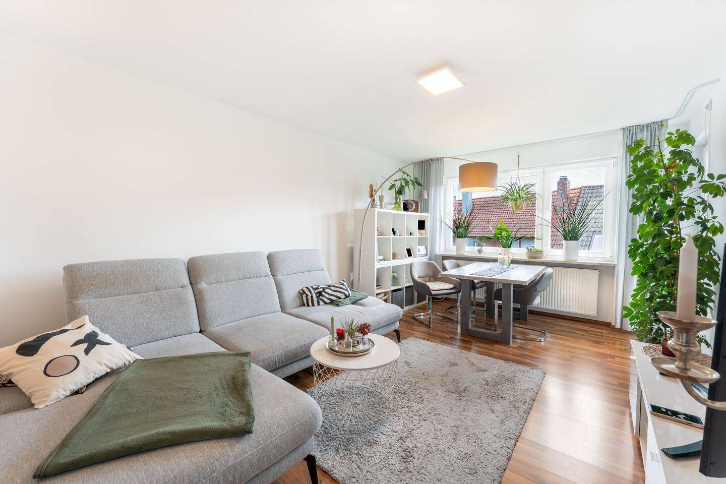 Квартира с 3 комнатами в Эрланген, Германия № 286469