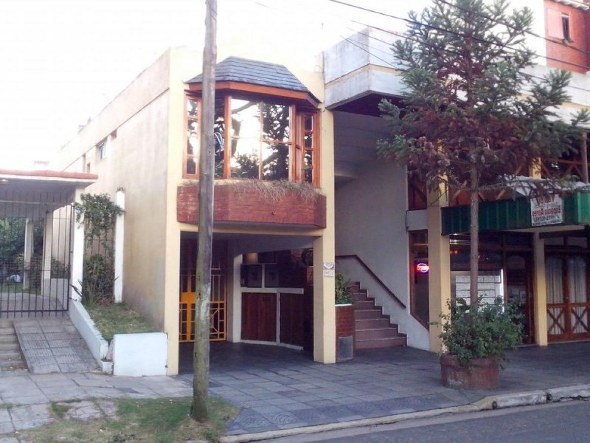  مستودع في Mar del Plata, Argentina 18متر مربع رقم 109632