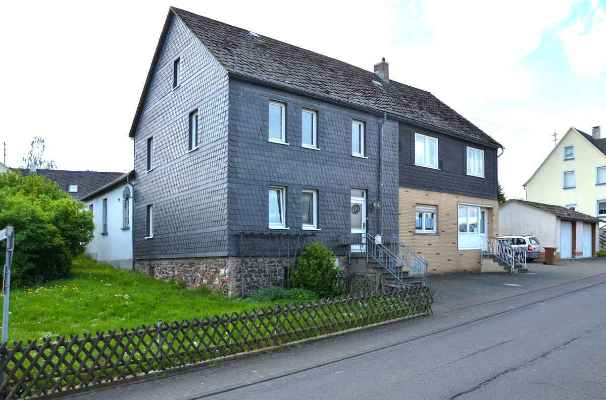 3 غرف نوم تاون هاوس في Altenkirchen, Germany رقم 173691