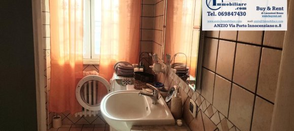 4-salle Appartement à Nettuno, Italy No. 236955 7