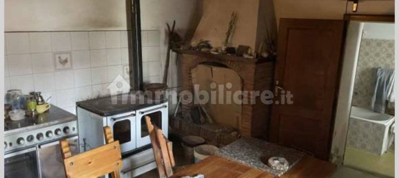 6 غرف نوم شقة في Arezzo, Italy رقم 338214 34