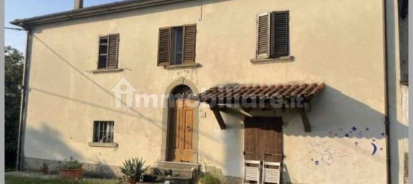 6 غرف نوم شقة في Arezzo, Italy رقم 338214 24