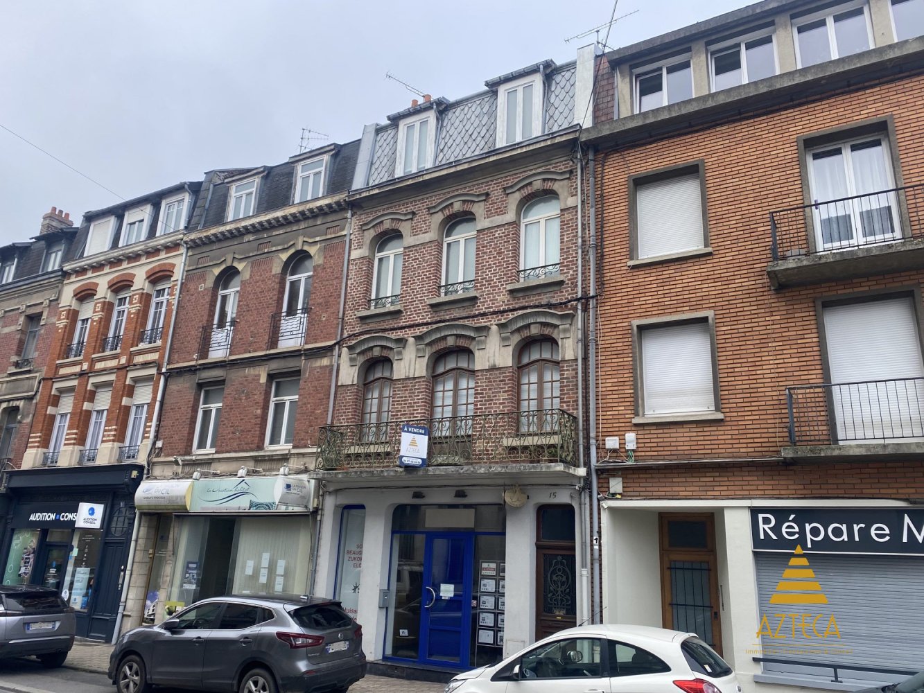 Edificio de 3 dormitorios en Cambrai, France No. 157091