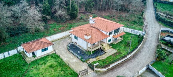 Casa de 3 dormitorios en Trofa, Portugal No. 171198 3