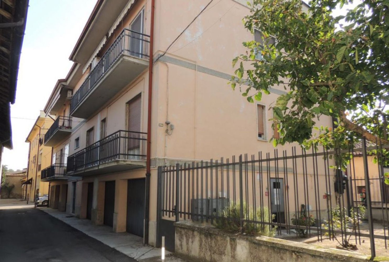 2 rooms Apartment in Tromello, Italy No. 94150