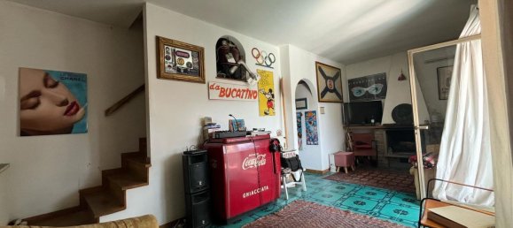 Дом с 6 комнатами в Фьюмичино, Италия № 229560 53