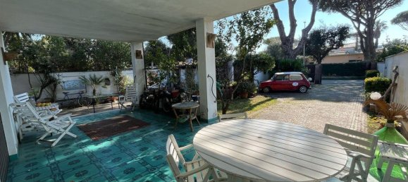 Дом с 6 комнатами в Фьюмичино, Италия № 229560 48