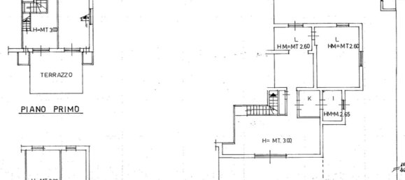 Дом с 6 комнатами в Фьюмичино, Италия № 229560 2