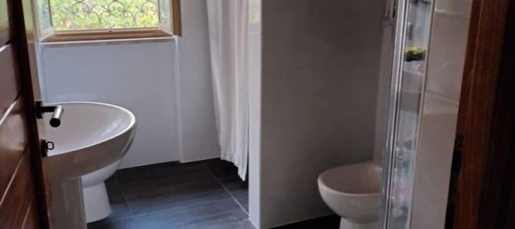 Дом с 6 комнатами в Фьюмичино, Италия № 229560 74