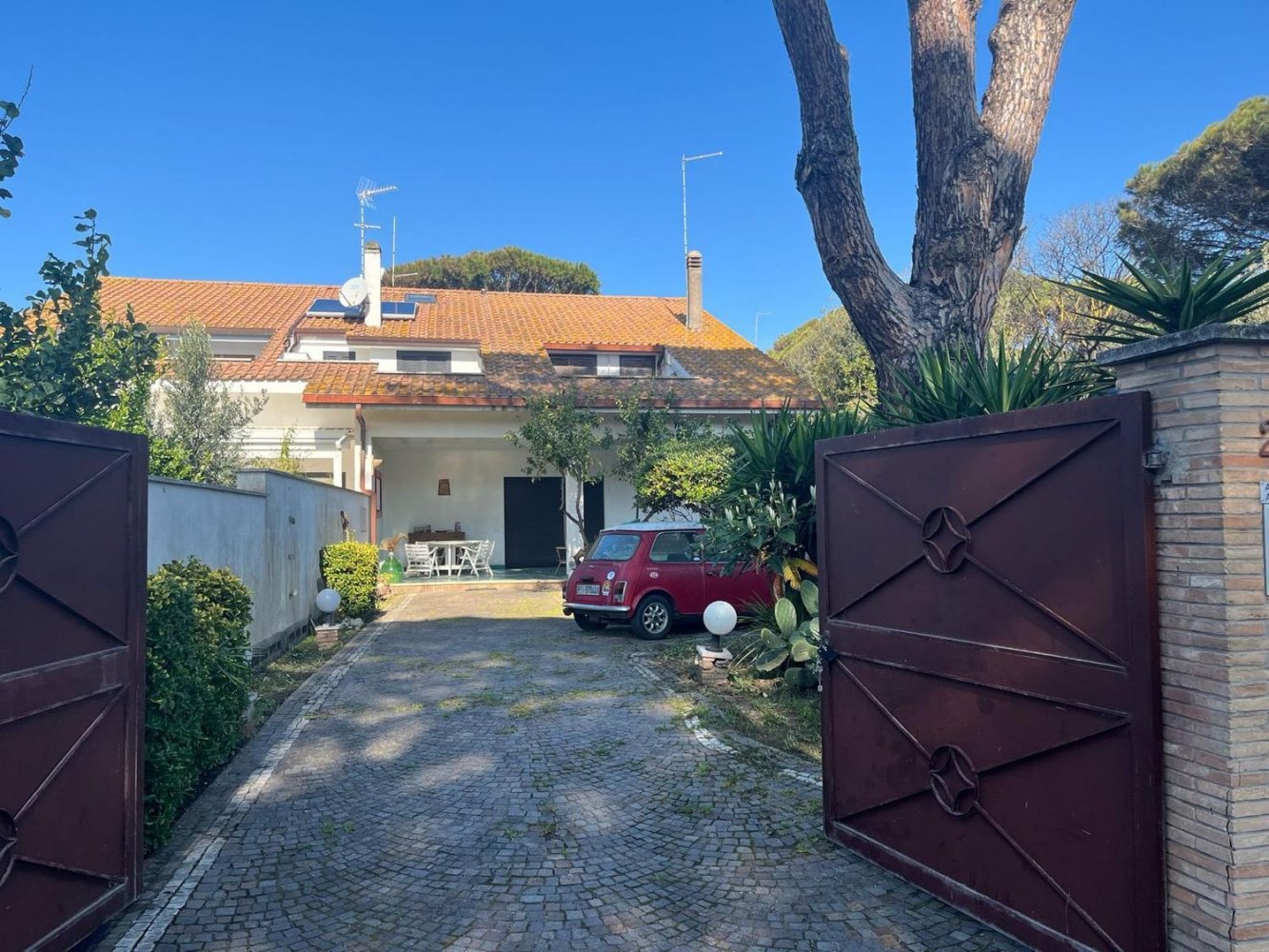 Casa de 6 divisões em Fiumicino, Italy N.º 229560