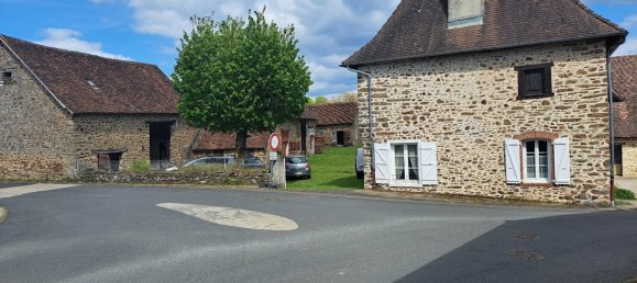 Casa T4 em Saint-Pardoux-Corbier, France N.º 98430 2