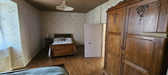 Casa T4 em Saint-Pardoux-Corbier, France N.º 98430 11