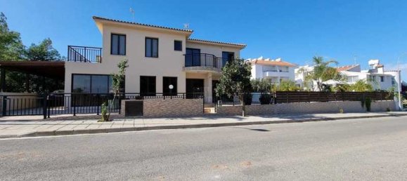 5 Schlafzimmer Haus in Paralimni, Cyprus, Nr. 10711 5