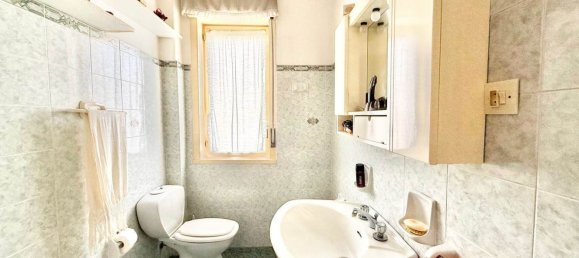 4 rooms Apartment in Catania, Italy No. 112465 17