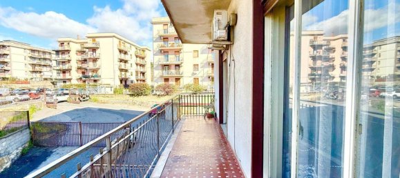 4 rooms Apartment in Catania, Italy No. 112465 5