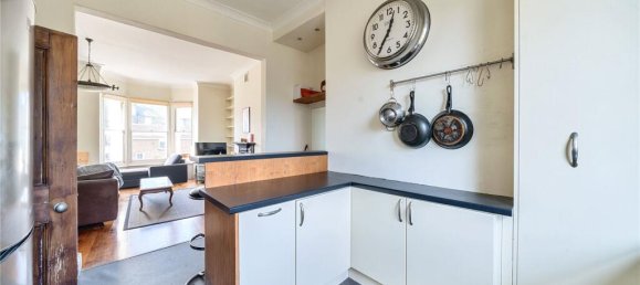 3 bedrooms Apartment in London, United Kingdom No. 7619 2