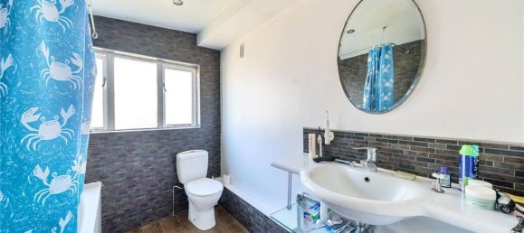 3 bedrooms Apartment in London, United Kingdom No. 7619 6