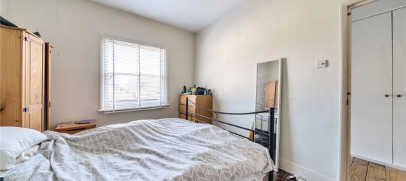 3 bedrooms Apartment in London, United Kingdom No. 7619 4