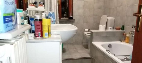 3 bedrooms Apartment in Prato, Italy No. 153061 16