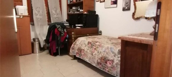 3 bedrooms Apartment in Prato, Italy No. 153061 12