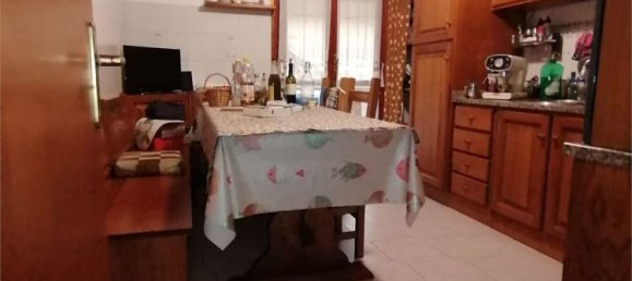 3 bedrooms Apartment in Prato, Italy No. 153061 6