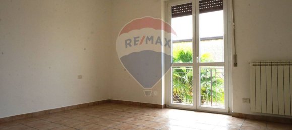 4 bedrooms House in Cairate, Italy No. 288475 14