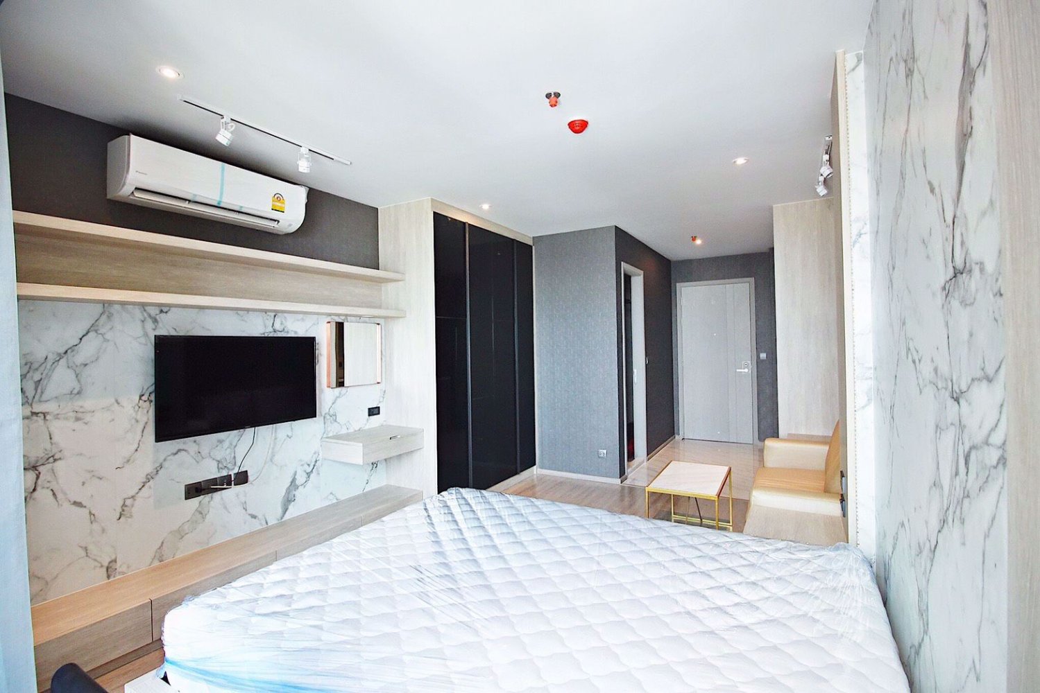 1 bedroom Condo in RHYTHM EKKAMAI ESTATE Railay Beach, Thailand No. 30672