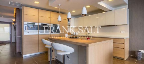 2 bedrooms Apartment in Sliema, Malta No. 11352 3