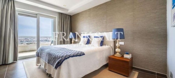 2 bedrooms Apartment in Sliema, Malta No. 11352 13