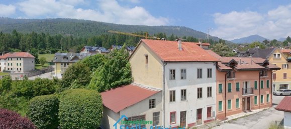 7 bedrooms House in Roana, Italy No. 363693 5