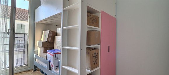 3 rooms Apartment in Taverny, France No. 362679 6