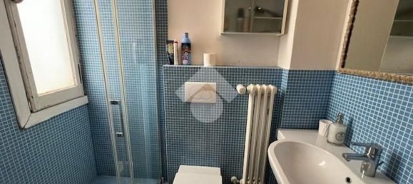 4 rooms Apartment in Venice, Italy No. 177231 28