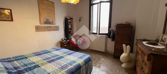 4 rooms Apartment in Venice, Italy No. 177231 18