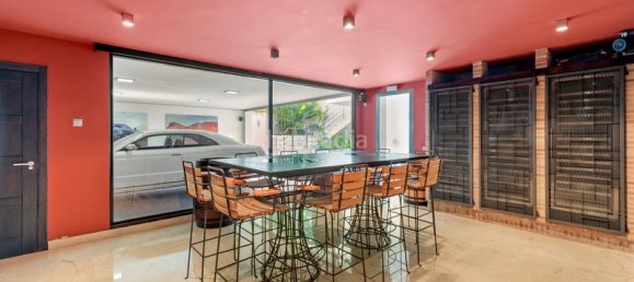 7 Schlafzimmer Villa in Marbella, Spain, Nr. 120421 30