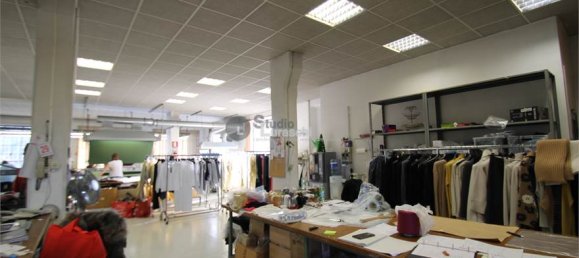 Коммерческая недвижимость с 1 комнатой в Падерно д’Адда, Италия № 2659 4