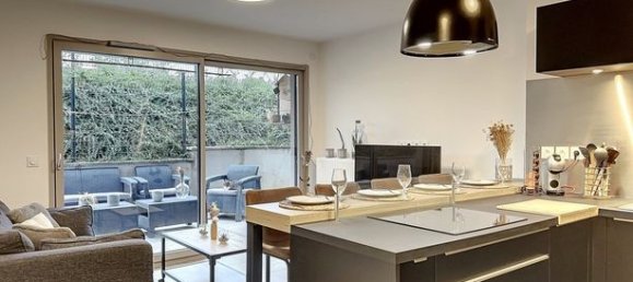 1 bedroom Apartment in Haute-Savoie, France No. 305601 3