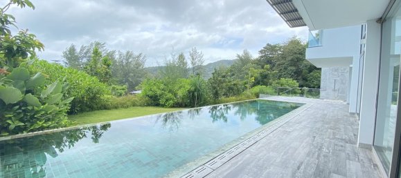4 bedrooms Villa in Phuket, Thailand No. 5926 8