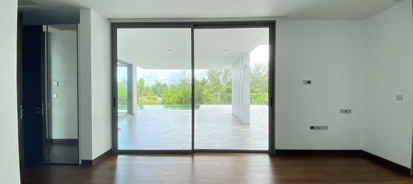 4 bedrooms Villa in Phuket, Thailand No. 5926 6