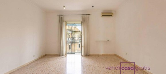 4-Zimmer Wohnung in Rome, Italy, Nr. 27537 8