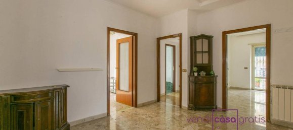 4-Zimmer Wohnung in Rome, Italy, Nr. 27537 14