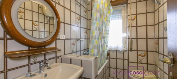 4-Zimmer Wohnung in Rome, Italy, Nr. 27537 36