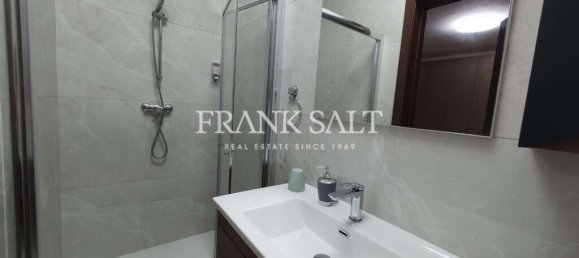 Квартира с 2 спальнями в Сент-Джулианс, Мальта № 7430 8