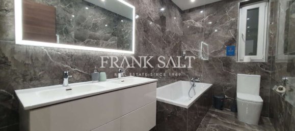 Квартира с 2 спальнями в Сент-Джулианс, Мальта № 7430 5